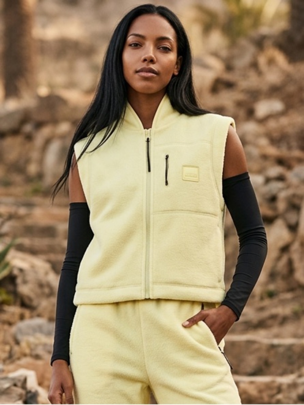 NWT Rains Women’s Teens Fleece Vest Color Straw/Light Yellow - Size Medium